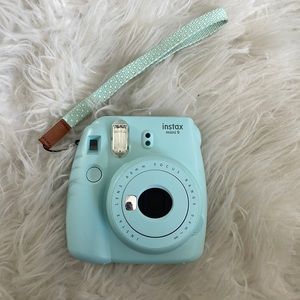 Blue Ice Instax mini 9
